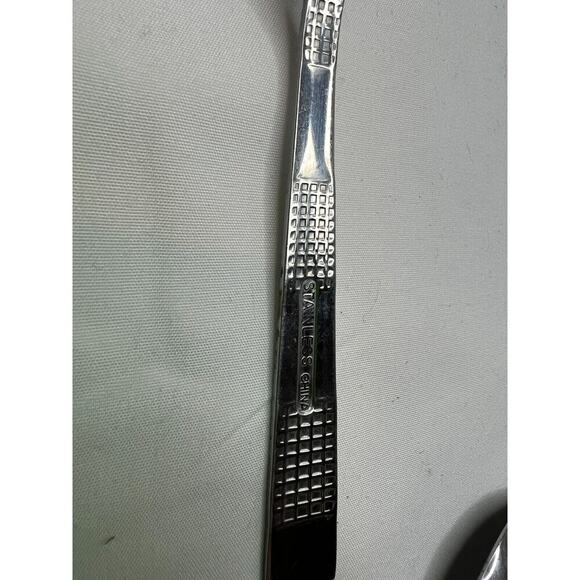 Chic by J A Henckels Zwilling 2 Knives 2 Spoons 1 Teaspoon 2 Forks Replacement - Picture 11 of 11